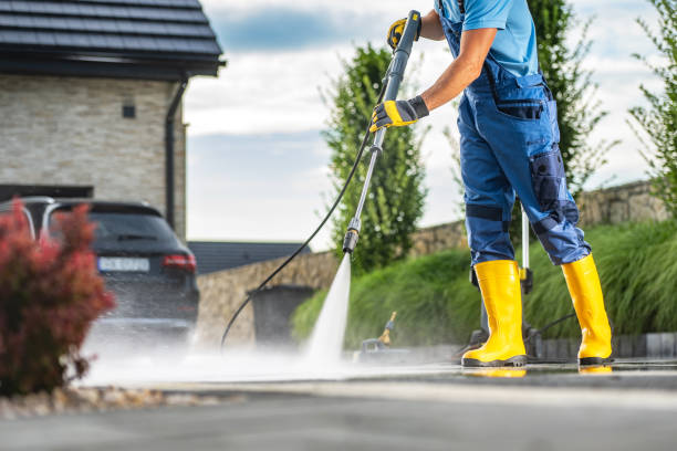 Best Deck Pressure Washing  in Lake Butler, FL